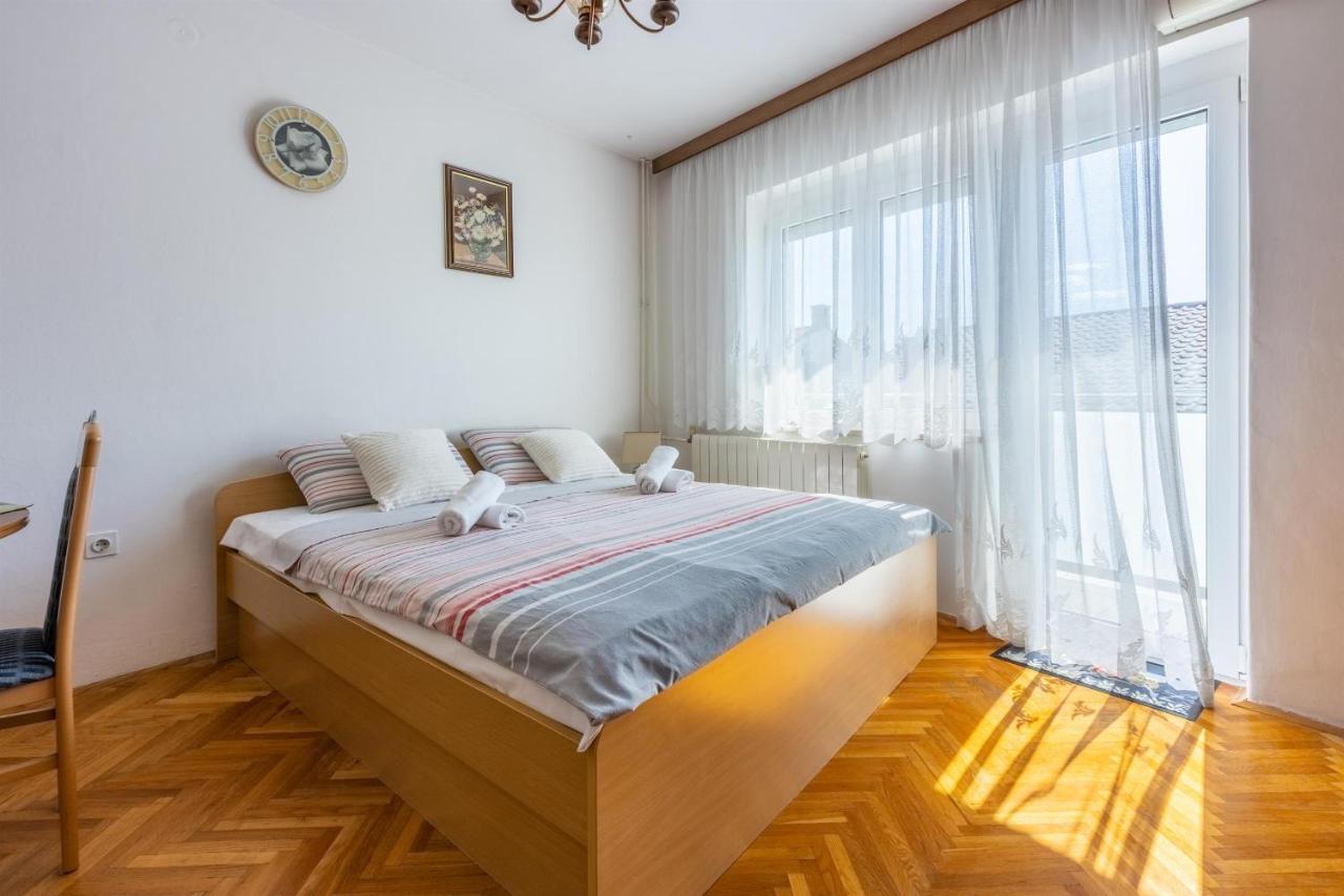 Ivana Apartment *